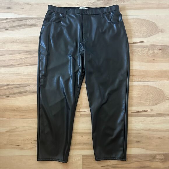 Abercrombie & Fitch Pants - Abercrombie & Fitch Curvy Love Ultra High Rise Faux Leather Black Pants Sz 35/20
